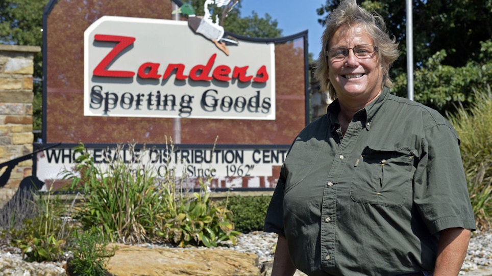 Glenda Zanders inducted into the Illinois Outdoor Hall of Fame